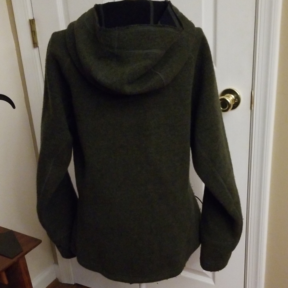 Back Country Jacket - image 5